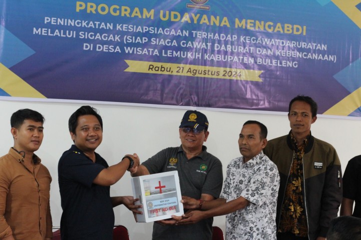 Pecalang dan Linmas di Desa Wisata Lemukih Buleleng Siaga Kegawatdaruratan, Inspirasi SIGAGAK dari Prodi Sarjana Keperawatan dan Pendidikan Profesi Ners Fak. Kedokteran Unud 2024